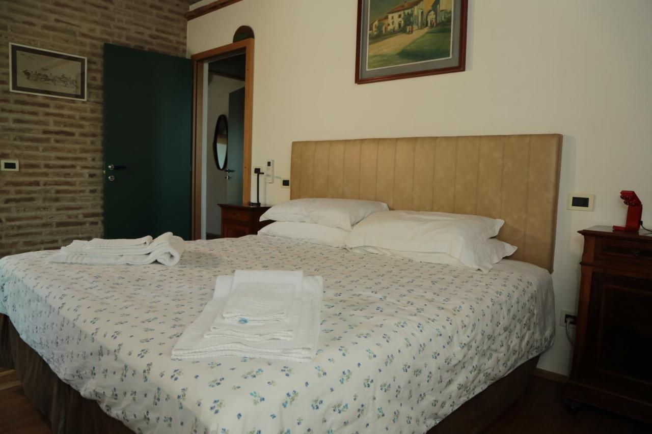 La Lepre Bianca Villa Cento  Exterior foto
