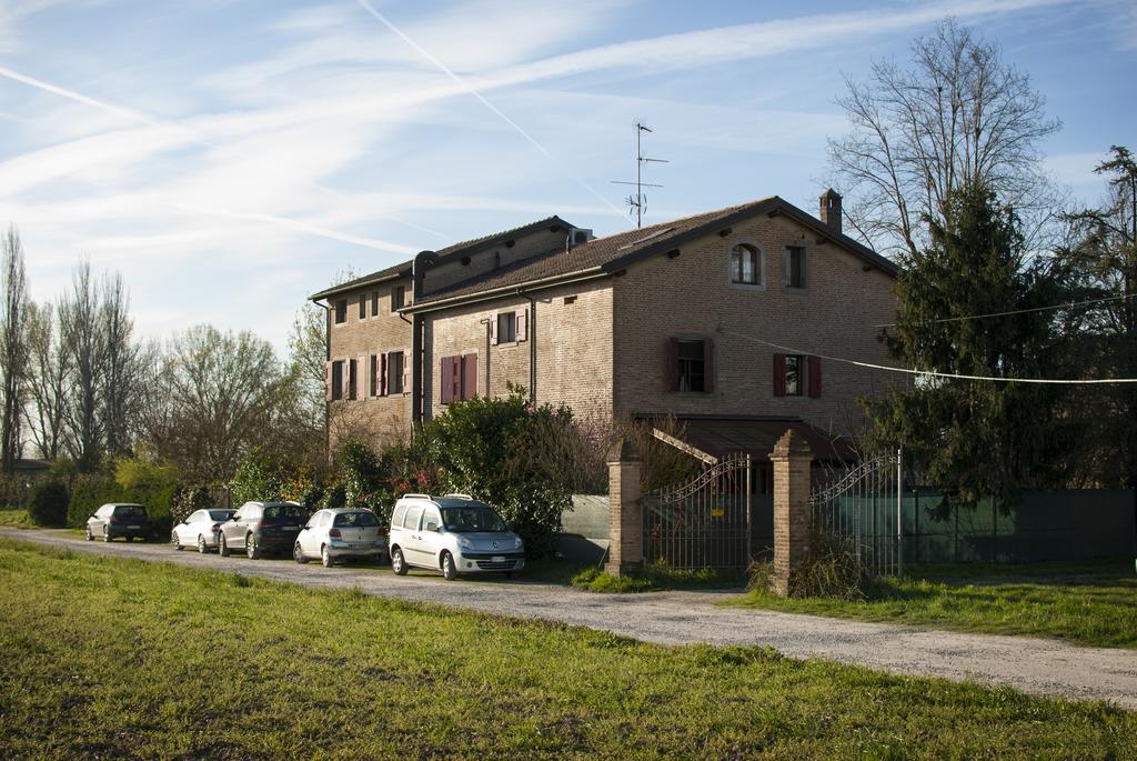 La Lepre Bianca Villa Cento  Exterior foto