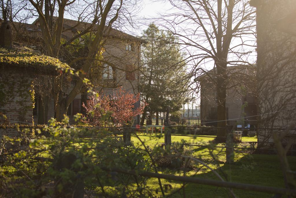 La Lepre Bianca Villa Cento  Exterior foto
