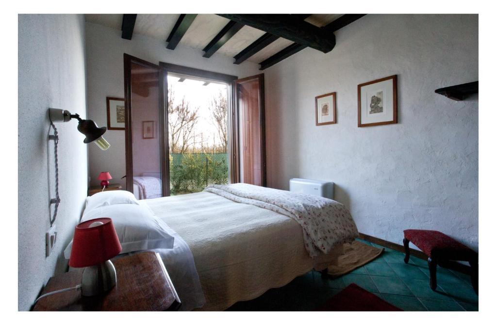 La Lepre Bianca Villa Cento  Exterior foto